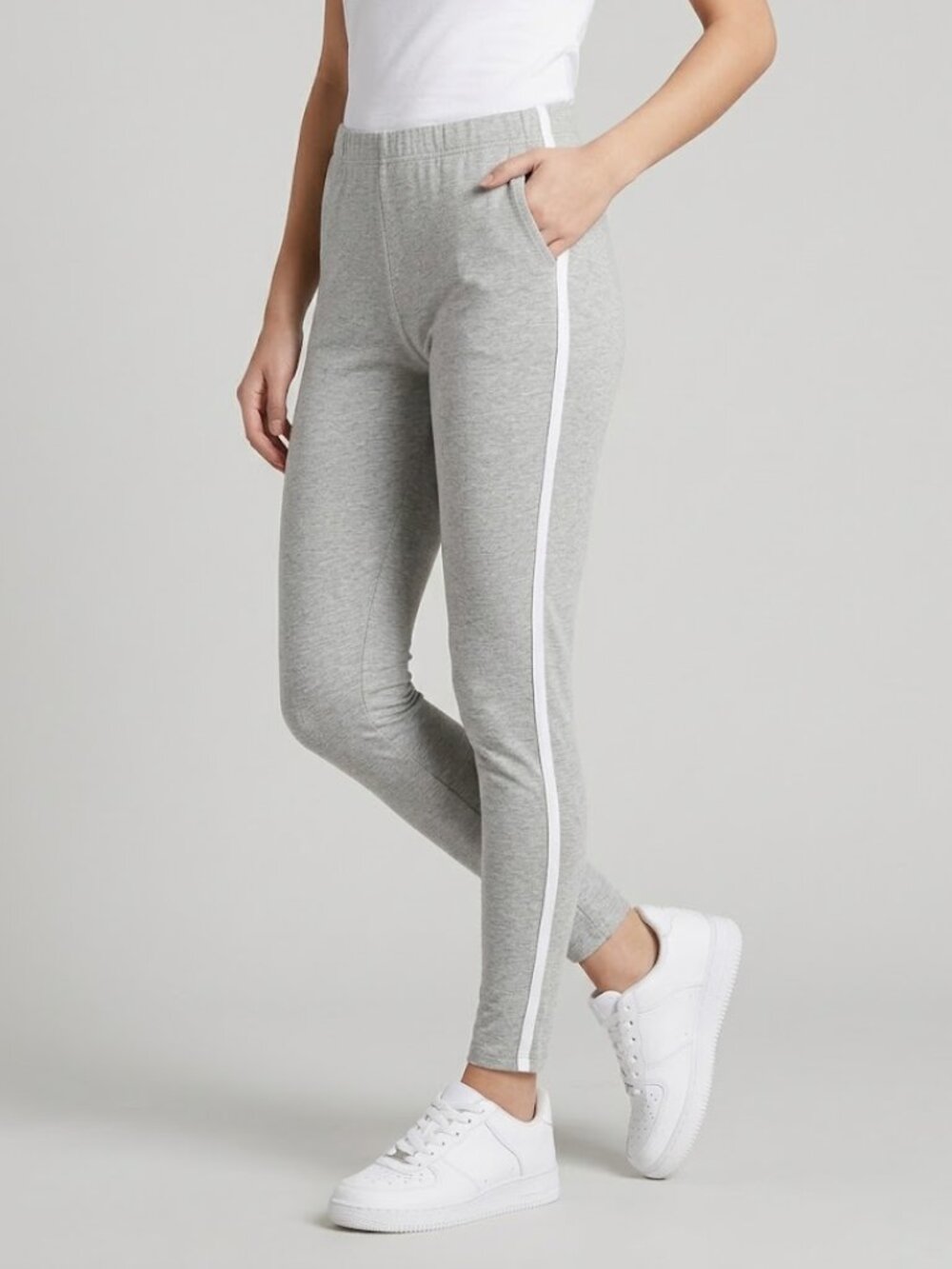 Forever 21 Grey Athletic Leggings with White Side Piping - NWT Medium